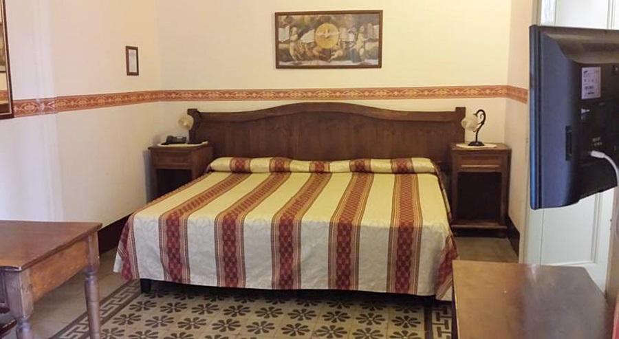 Hotel Valentino كاتانيا المظهر الخارجي الصورة